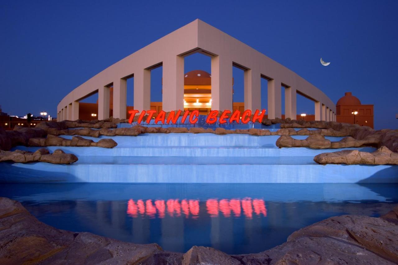 Titanic Beach - Families And Couples Only Hurghada Exterior photo Titanic Beach Club