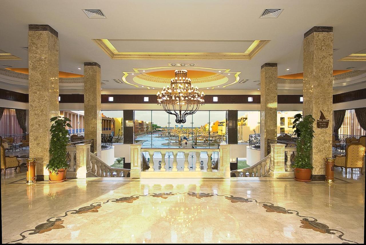 Titanic Beach - Families And Couples Only Hurghada Exterior photo Lobby