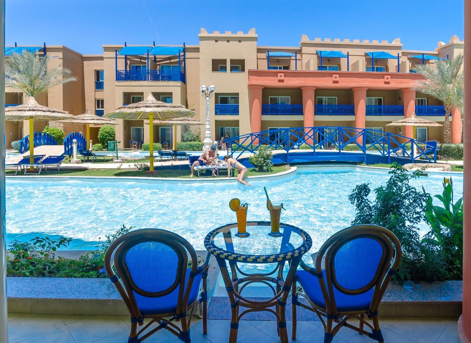 Titanic Beach - Families And Couples Only Hurghada Exterior photo View of the pool at the Hilton Sharm El Sheikh